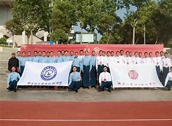 摩斯队展示强大实力,获得完胜 摩斯队展示强大实力,获得完胜