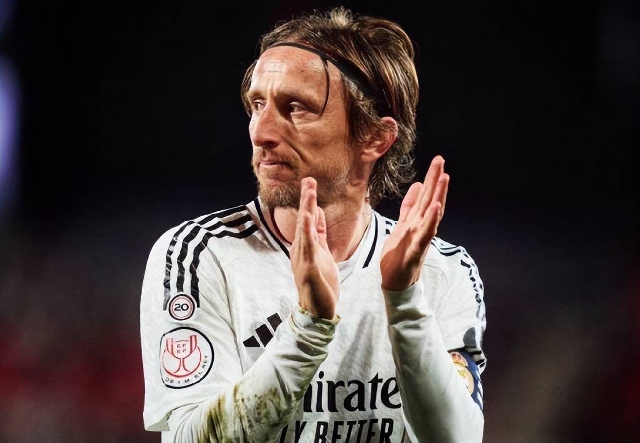 关于惊喜调整:皇家马德里世俱杯大名单公布的信息 关于惊喜调整:皇家马德里世俱杯大名单公布的信息