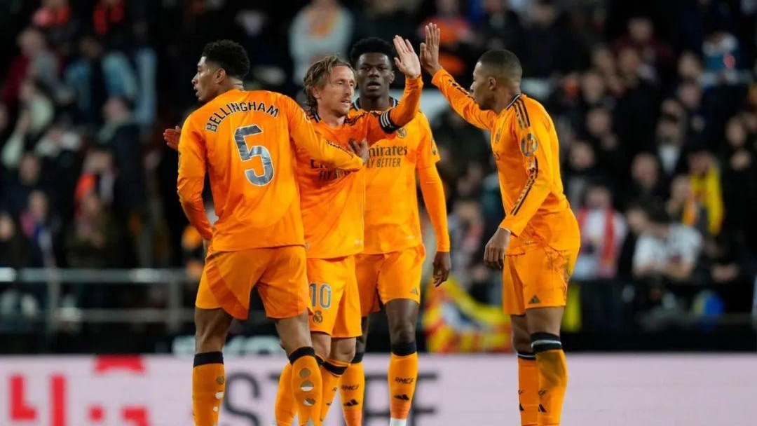 瓦伦西亚逆转战胜对手,喜迎一胜 瓦伦西亚逆转战胜对手,喜迎一胜