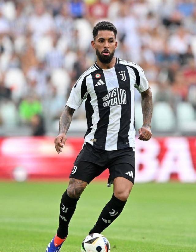 世俱杯改制-尤文图斯战绩不佳,遭遇淘汰厄运无缘四强的简单介绍