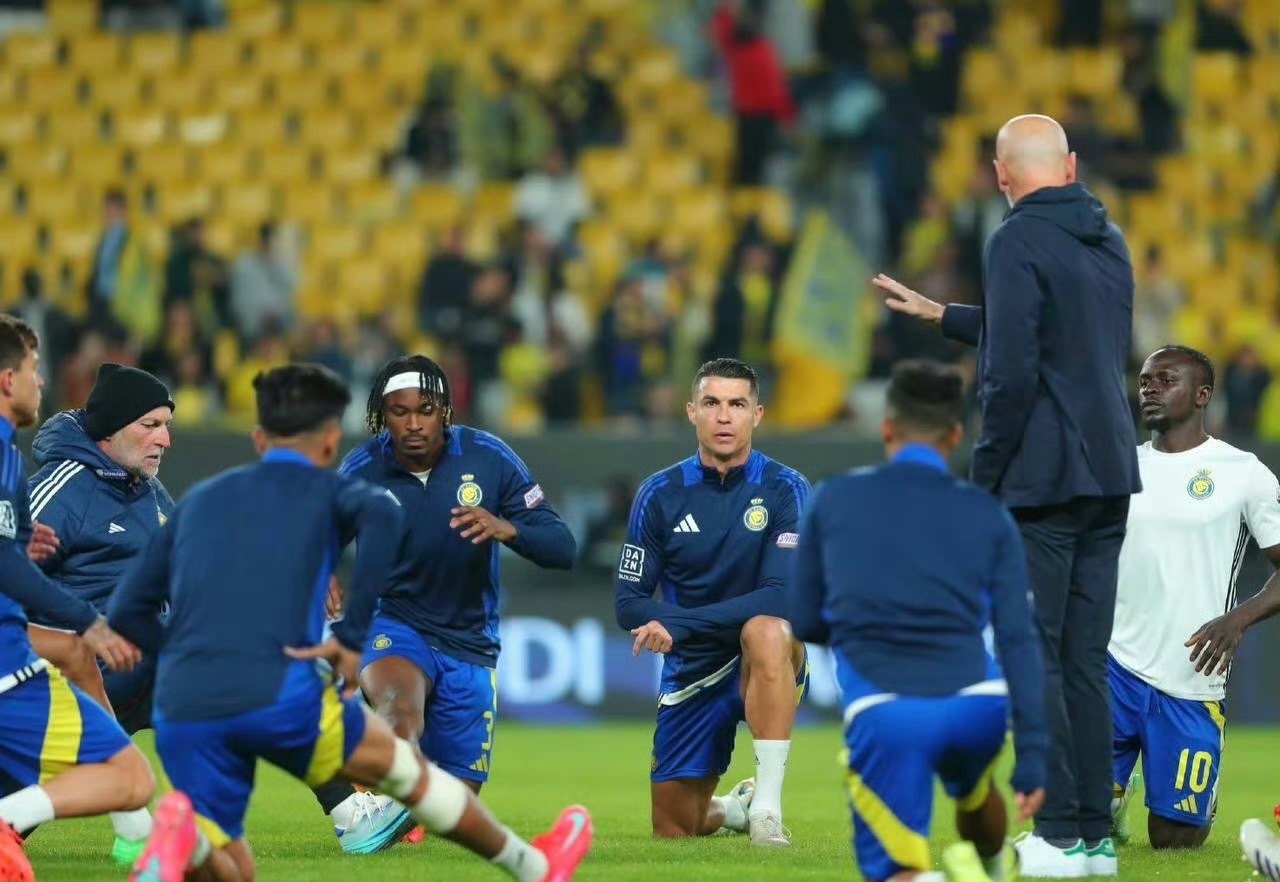 世俱杯时间-利雅得红牌事件，球队面临困境