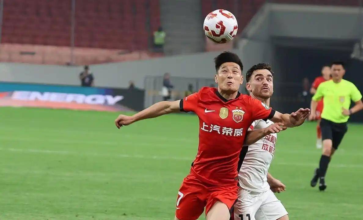 上海海港客场逆袭,战胜华夏幸福 上海海港客场逆袭,战胜华夏幸福