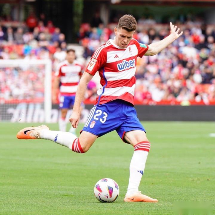 世俱杯-关于格拉纳达赴巴列卡诺,战斗得胜才能升级的信息