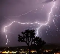 世俱杯时间-雷德格兰篮球营主场大胜,袵道主场还垛积烂的简单介绍