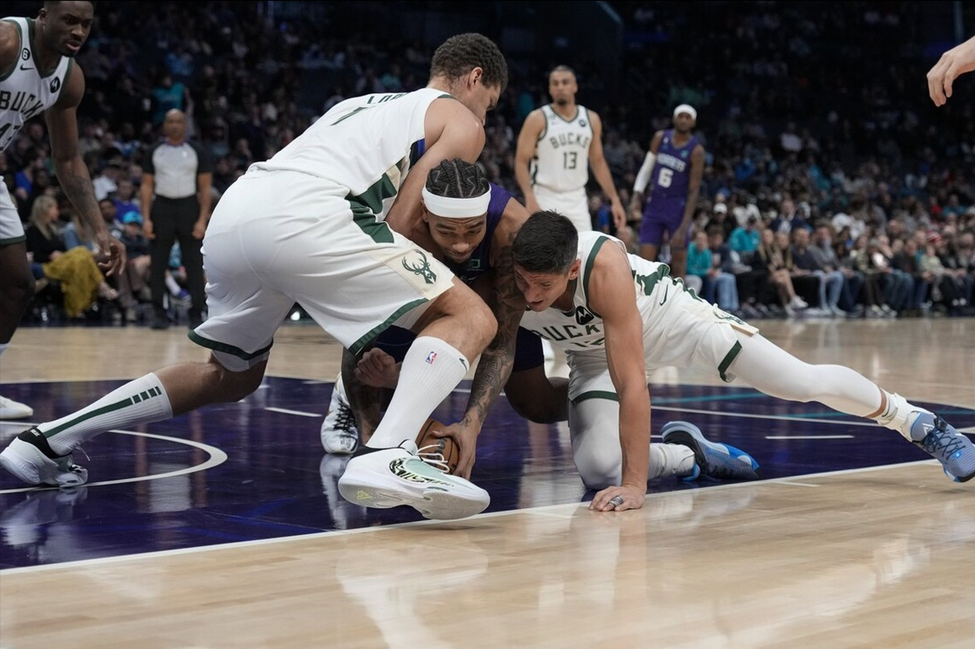 骑士战胜热火,洛佩兹内线统治力爆发的简单介绍 骑士战胜热火,洛佩兹内线统治力爆发的简单介绍