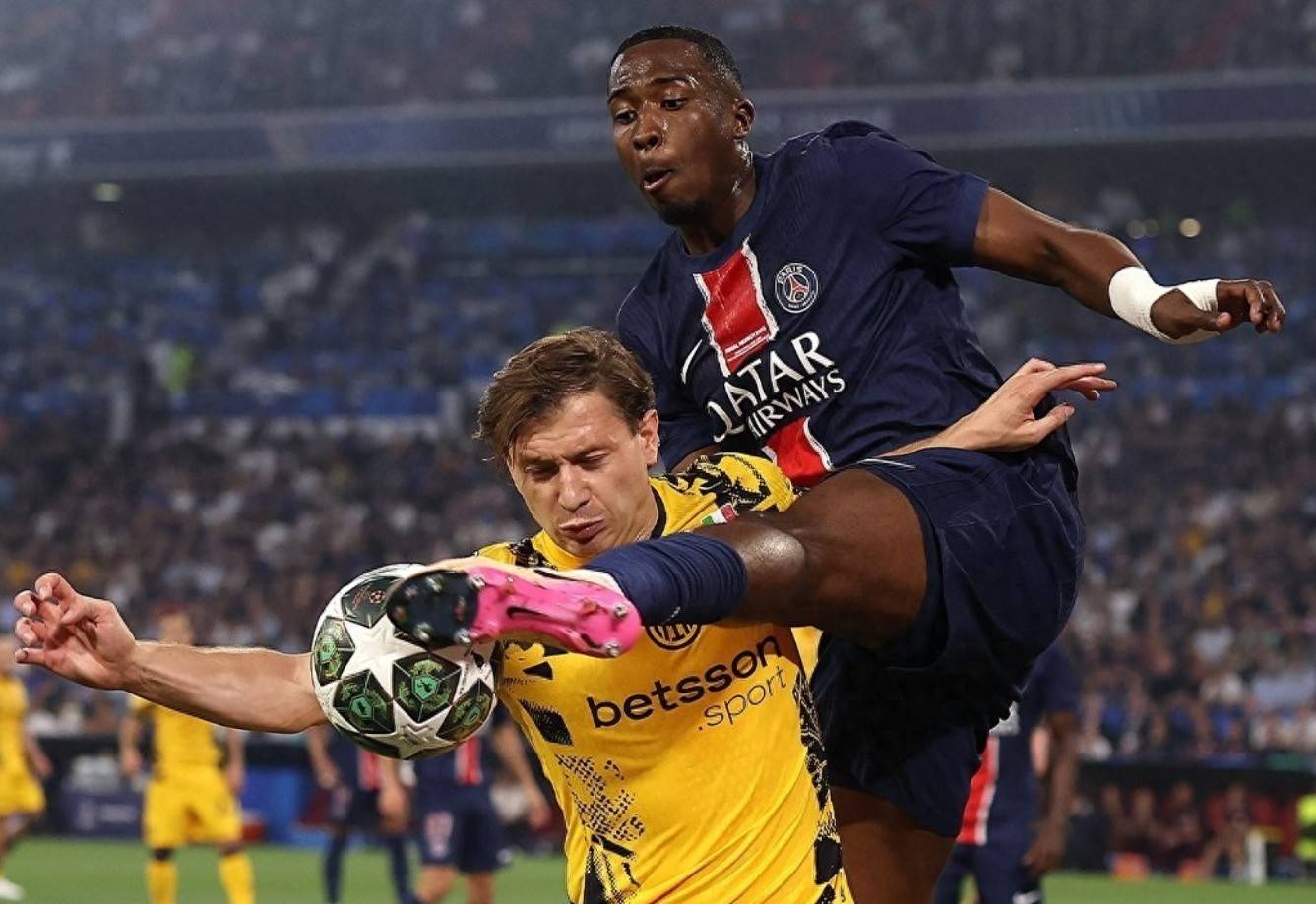 世俱杯决赛-壮举!法国队连胜三场晋级半决赛