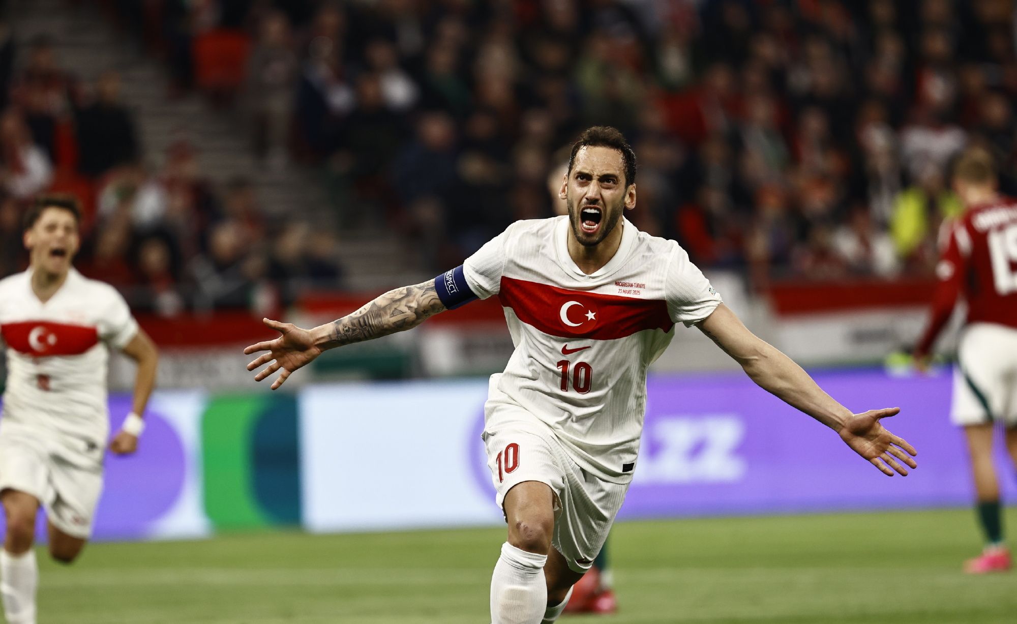 匈牙利队成功逆转土耳其队取得胜利 匈牙利队成功逆转土耳其队取得胜利