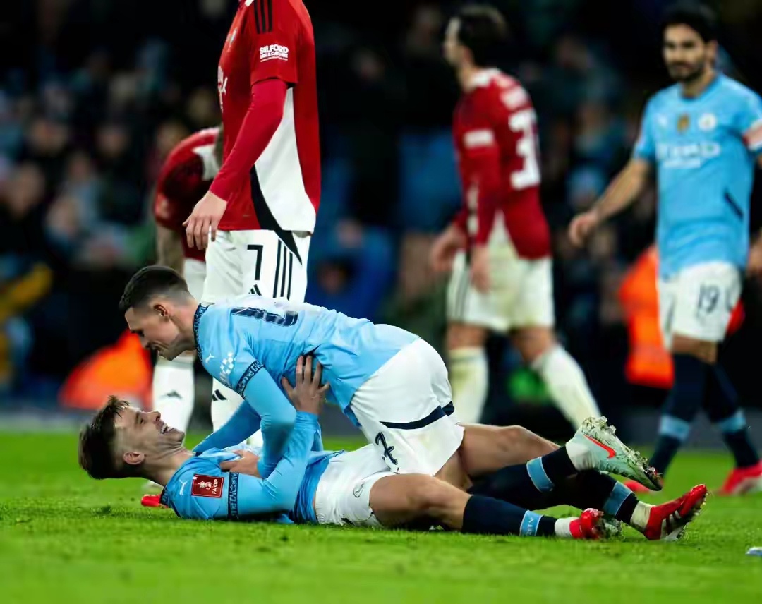 世俱杯赛程-沃特福德球员团结一心,击败对手取得胜利