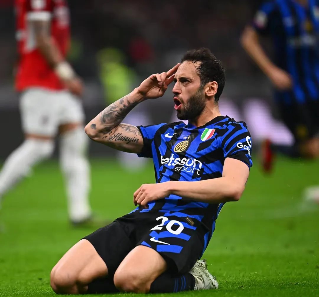 国际米兰主场惨败博洛尼亚,遭遇重挫 国际米兰主场惨败博洛尼亚,遭遇重挫