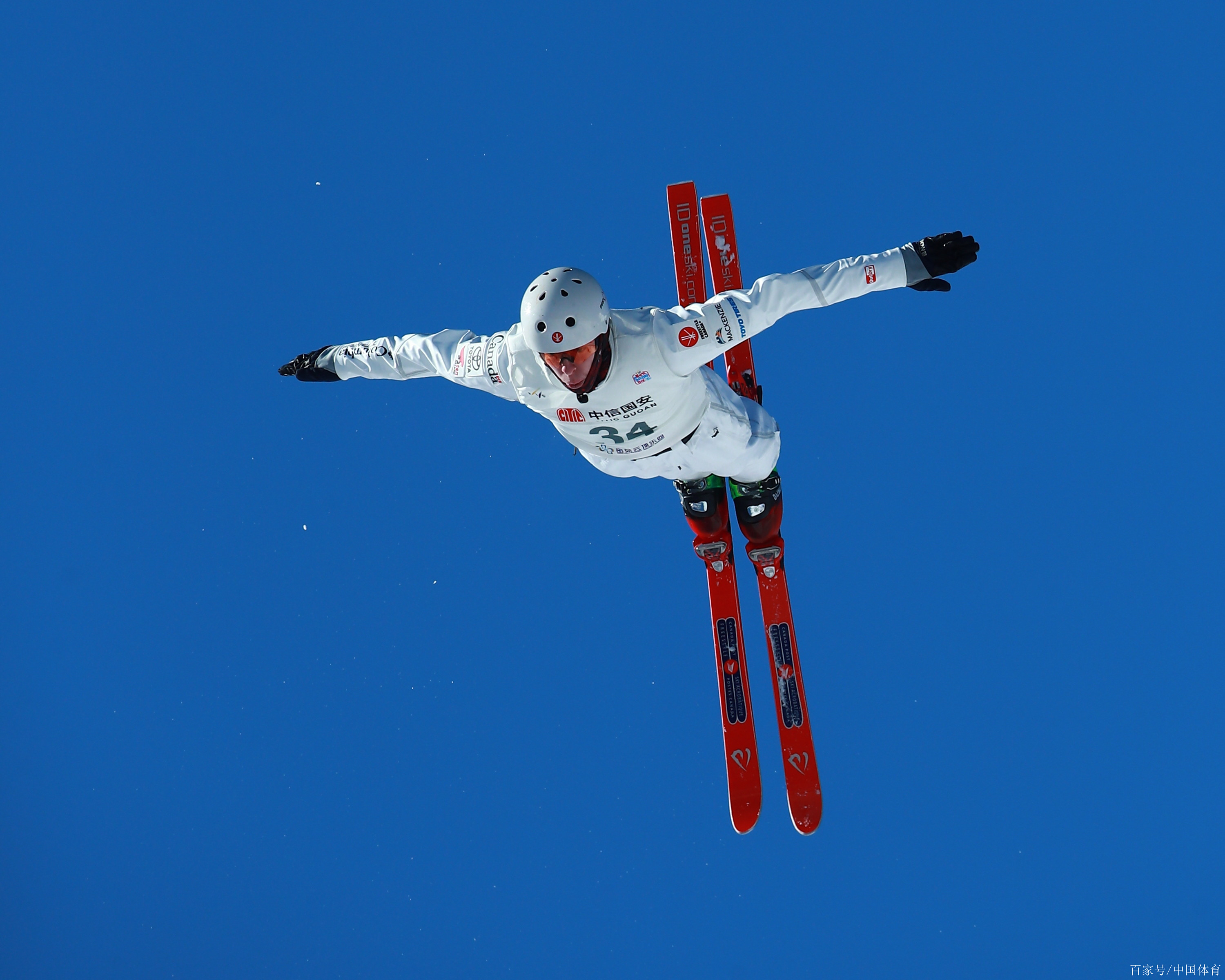 法国女足纵横赛场,夺得国际比赛亚军 法国女足纵横赛场,夺得国际比赛亚军