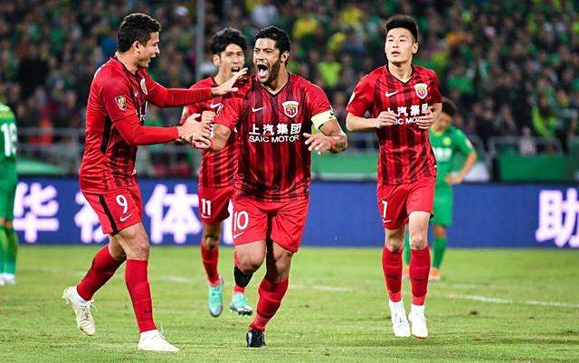 上港主场不敌恒大,遗憾告负遭遇颠簸的简单介绍 上港主场不敌恒大,遗憾告负遭遇颠簸的简单介绍