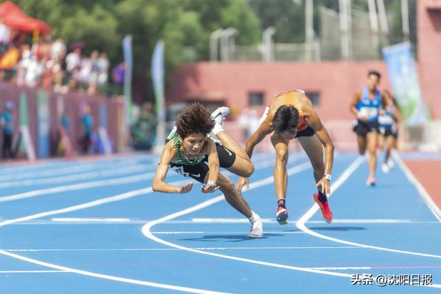世俱杯改制-冲刺终点!选手速度超越所有人,名列前茅