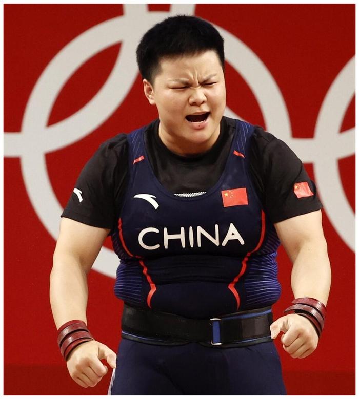 肯尼亚田径选手实力超群，夺得金牌殊荣