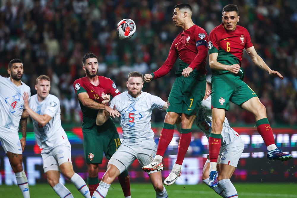 奥地利队携手冰岛队进入欧锦赛决赛 奥地利队携手冰岛队进入欧锦赛决赛