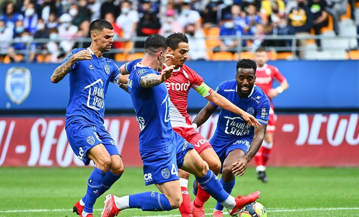 雷恩战平特鲁瓦,积分榜位置无变化 雷恩战平特鲁瓦,积分榜位置无变化