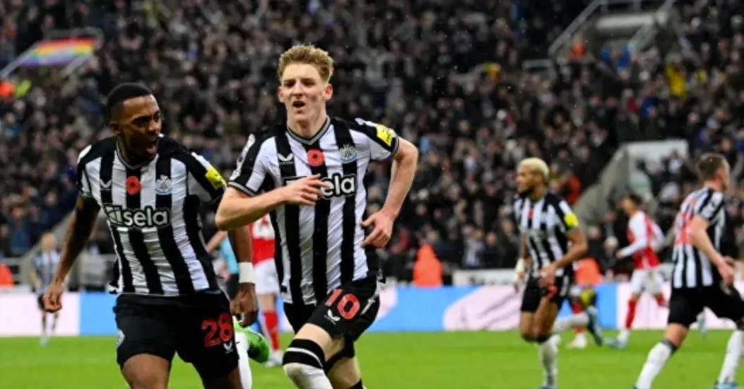 世俱杯改制-桑德兰主场击败热刺,豪取分