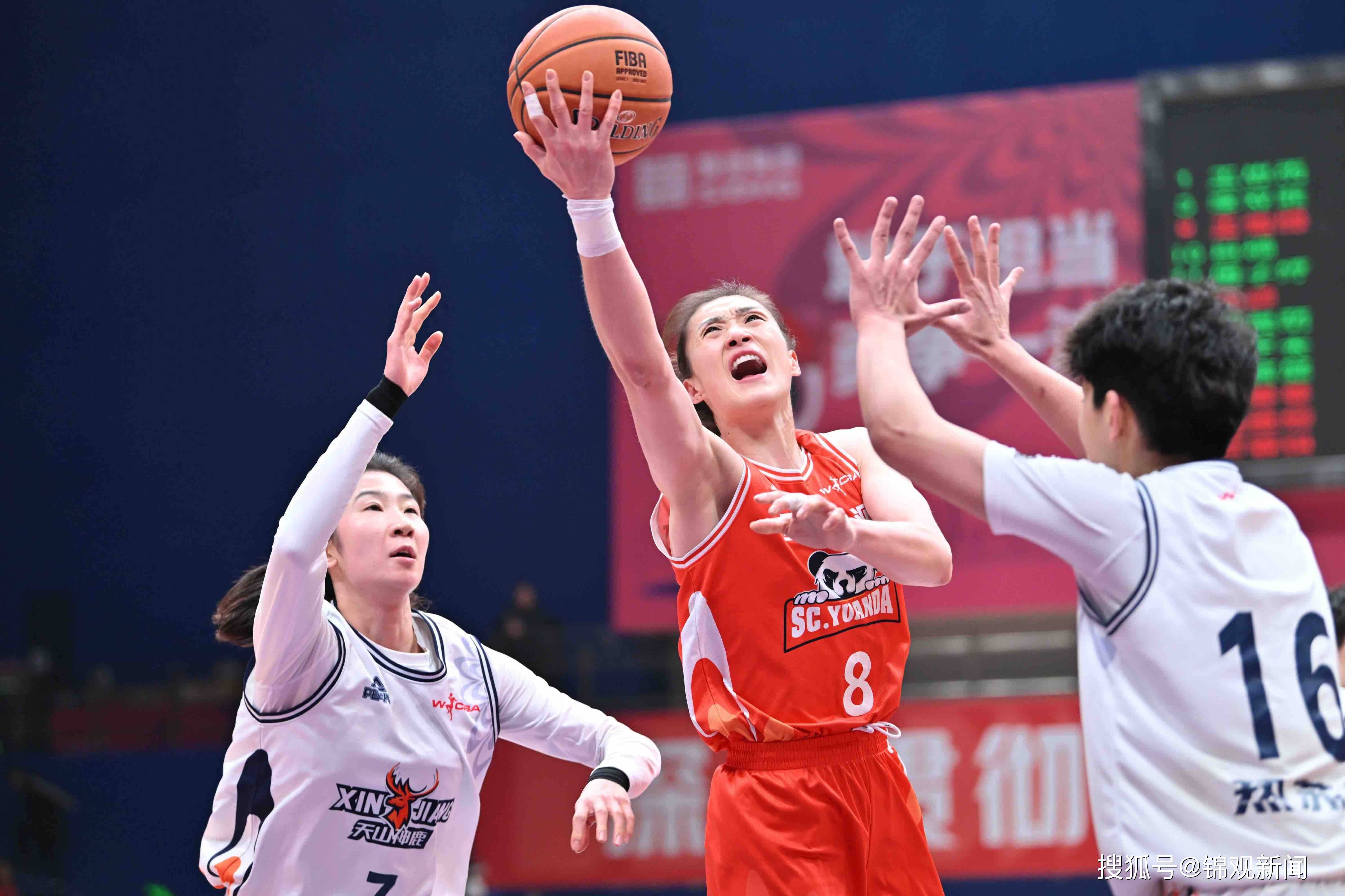 世俱杯参赛资格-篮网新援连场出战,助球队连胜