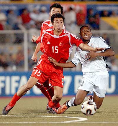 加纳队在比赛中击败对手晋级强 加纳队在比赛中击败对手晋级强