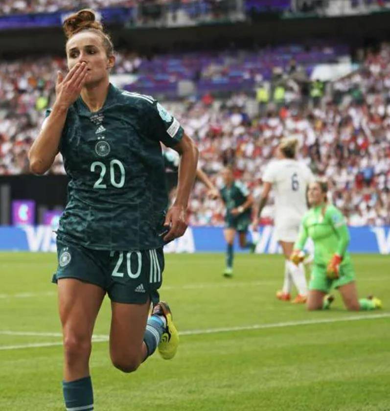 世俱杯冠军-欧洲女足比赛的结果让人惊喜