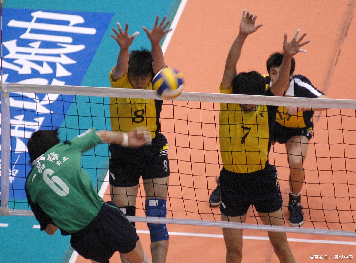 全队良好默契表现:球队合作精神 全队良好默契表现:球队合作精神