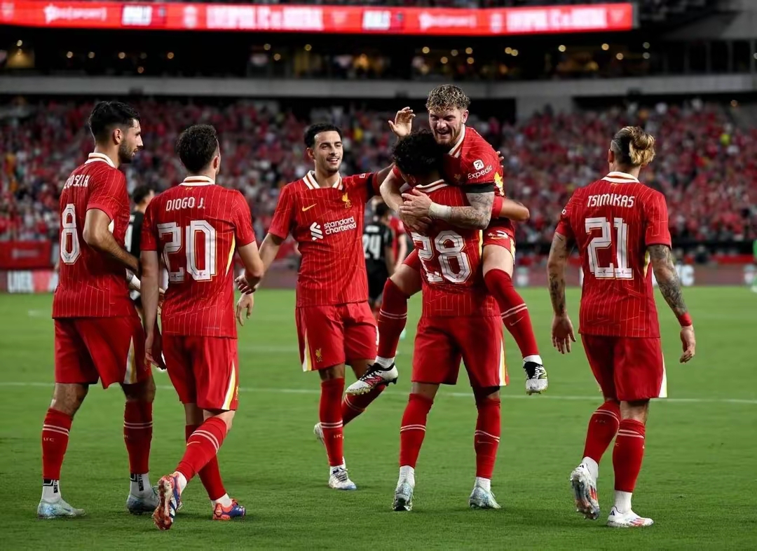 世俱杯分组-南安普顿主场逆转战胜对手,积分不断攀升