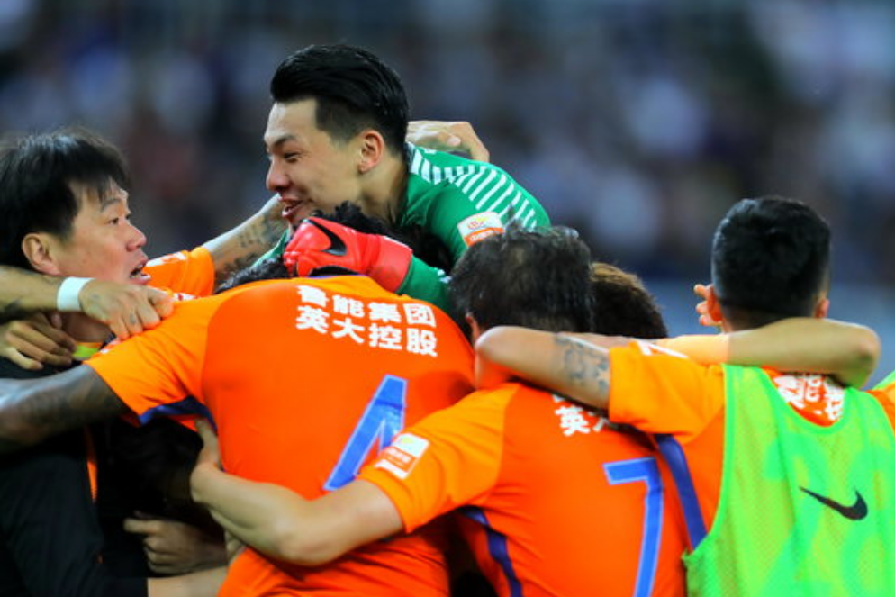 世俱杯直播-天津泰达迎战山东鲁能:谁将赢得胜利?