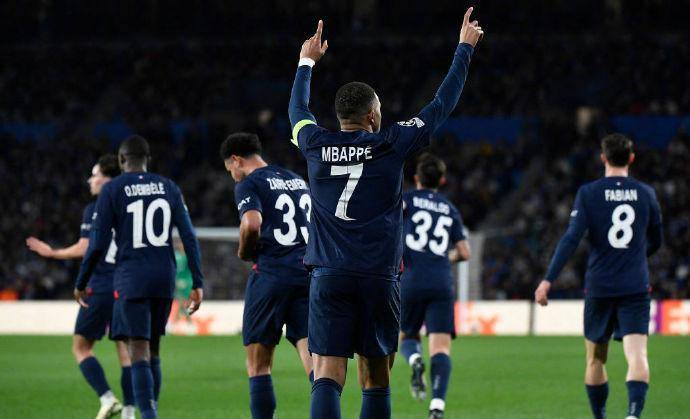 关于巴黎横扫法国,凯恩统治全场的信息 关于巴黎横扫法国,凯恩统治全场的信息