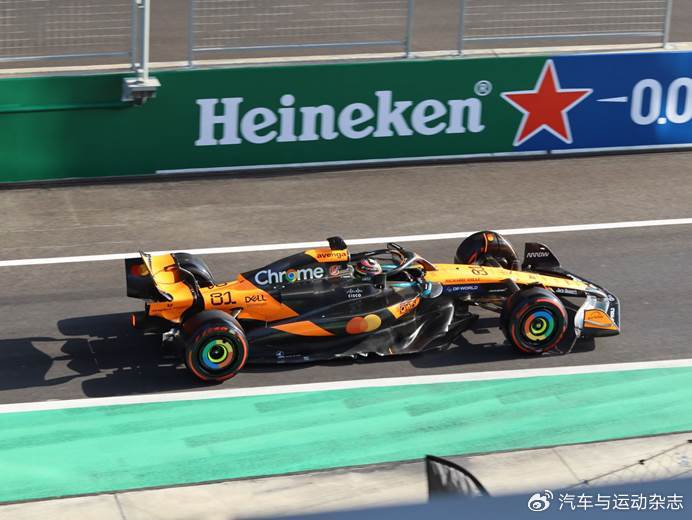 世俱杯分组-关于迈凯伦完胜红牛二队,汉密尔顿扛起全队的信息